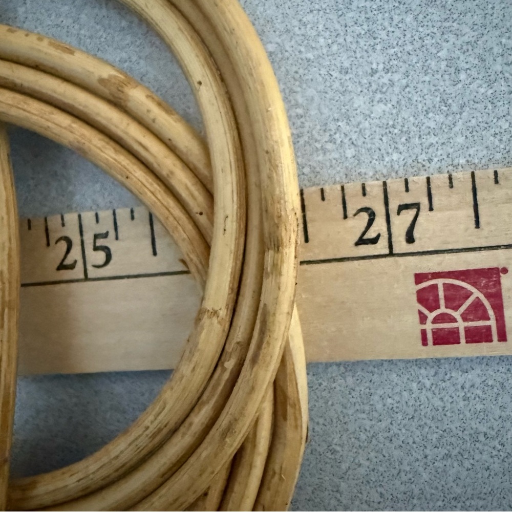 Vintage Rattan Rug Beater - Picture 5 of 6
